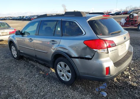 2011 Subaru Outback 2.5I Premium z USA, uszkodzony, nr VIN 4S4BRBCC3B3447371